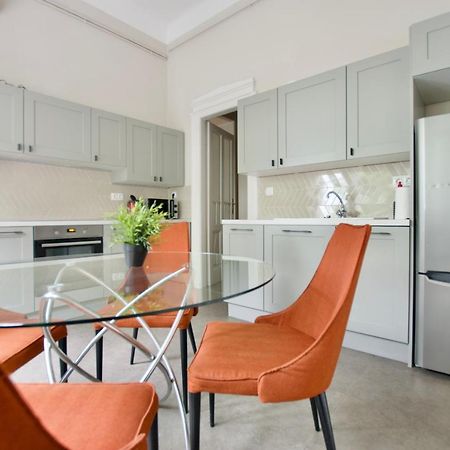 Standard Apartment By Hi5 - Kecskemeti Street Suite Будапеща Екстериор снимка